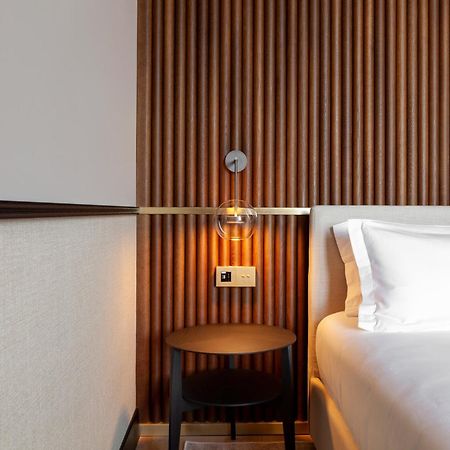 Amabilia Suites Милан Экстерьер фото
